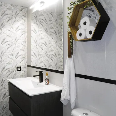 بيت للعطل House Vall D'aro - Near The Sea بلاتجا ذارو